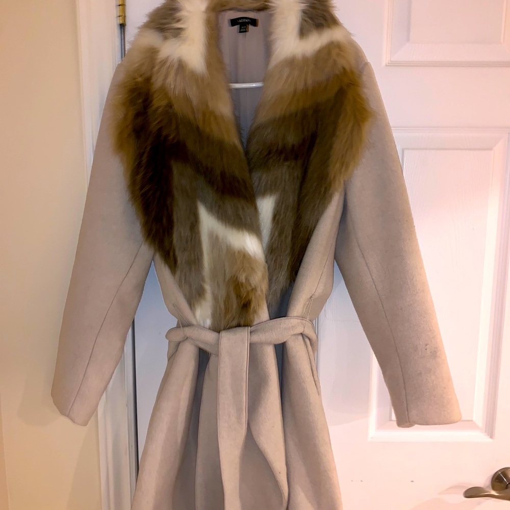 alfani wool jacket, never worn. Size L/XL.